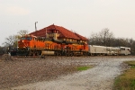 BNSF 8102, 7963, 86, 81, 80